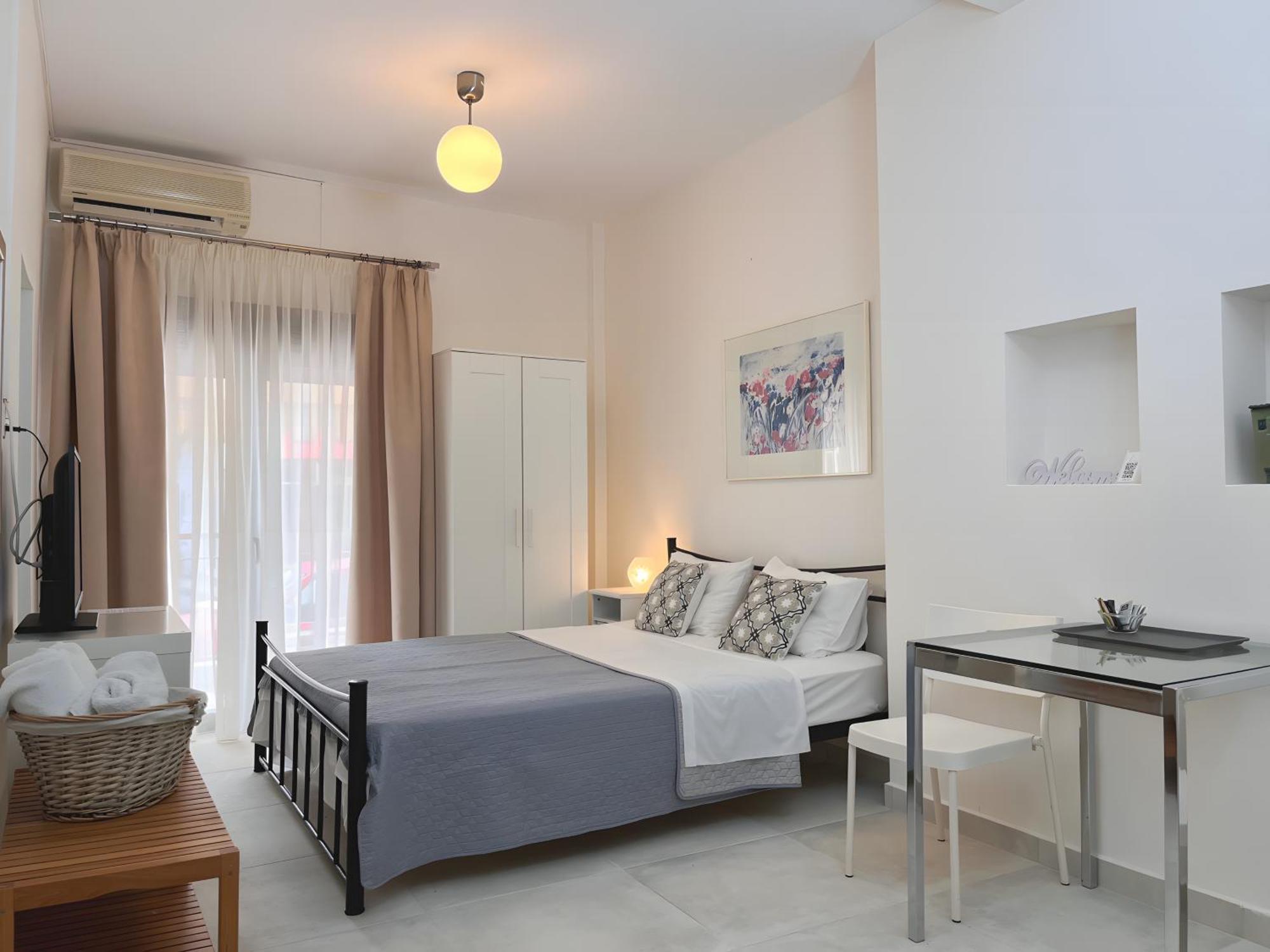 سارتي Almira Studios المظهر الخارجي الصورة