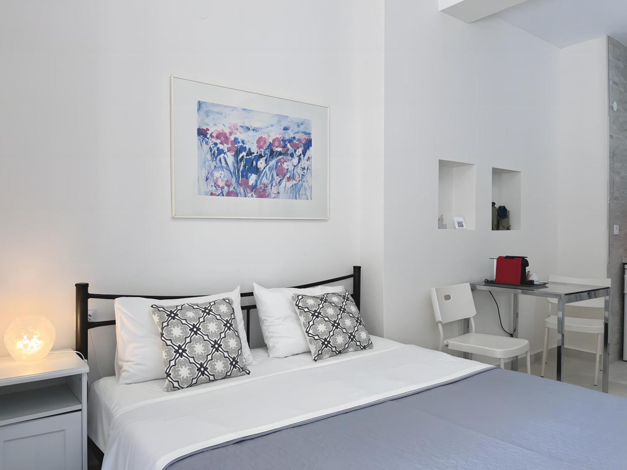 سارتي Almira Studios المظهر الخارجي الصورة