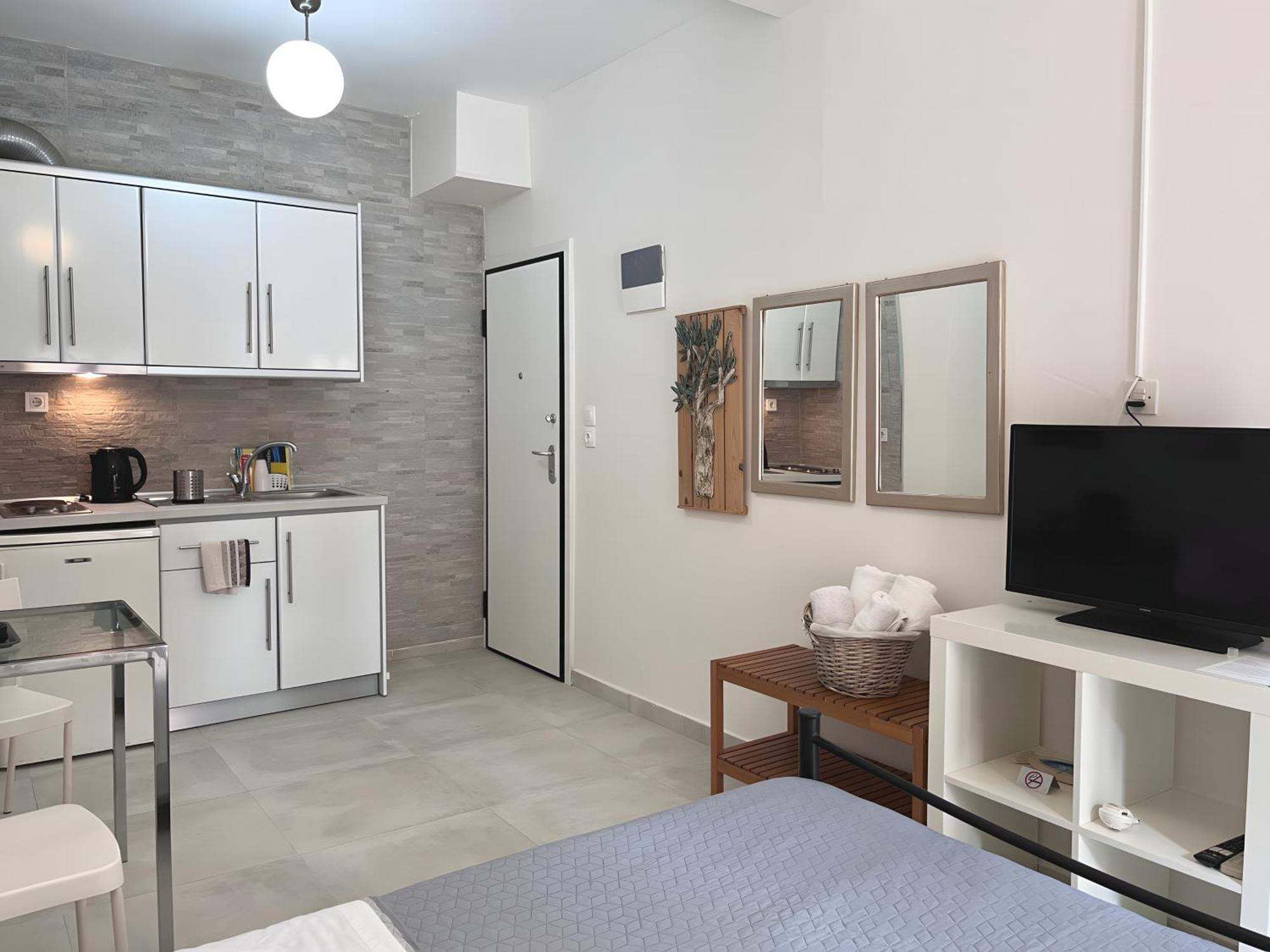 سارتي Almira Studios المظهر الخارجي الصورة